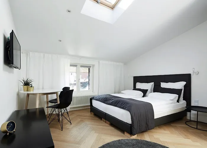 St Agnes Old Town 3*