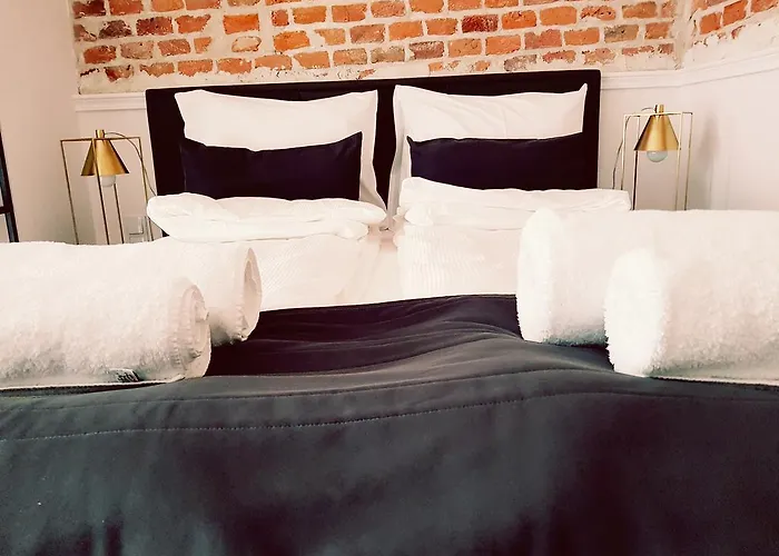 St Agnes Old Town מלון דירות